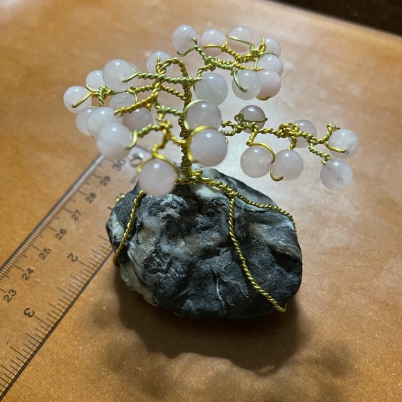 Handmade Gemstone Tree 💛HP💛 - Picture 10 of 14